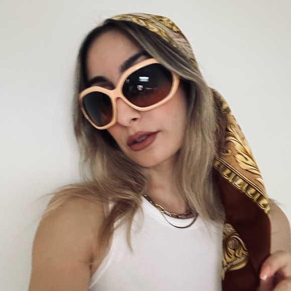 Authentic Vintage 60s Mod Moschino Sunglasses - Picture 4 of 10